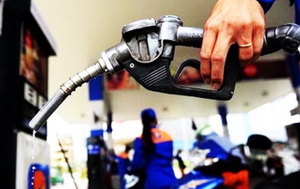 Giá xăng dầu đồng loạt tăng kể từ 15h chiều nay 11/10, có loại tăng gần 2.000 đồng/lít